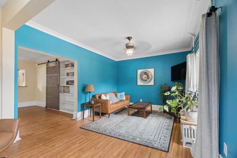 1215 Grand St, Oshkosh, WI 54901
