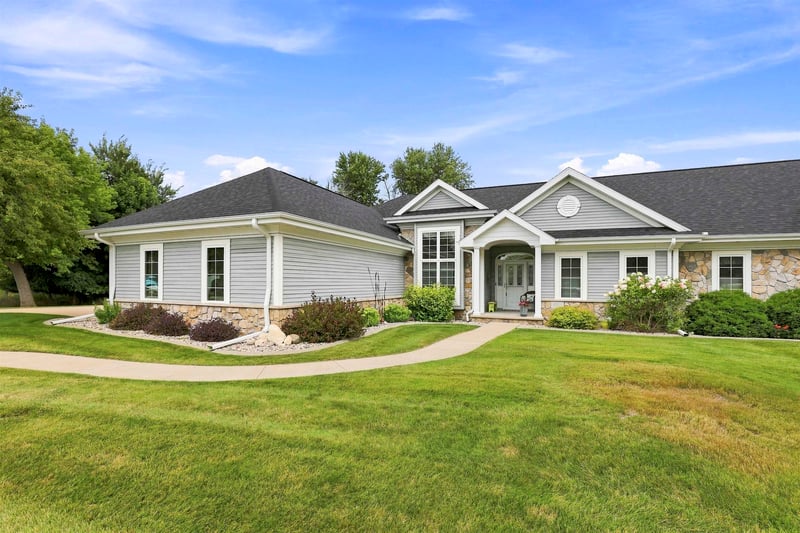 4704 Timber Row, Appleton, WI 54913