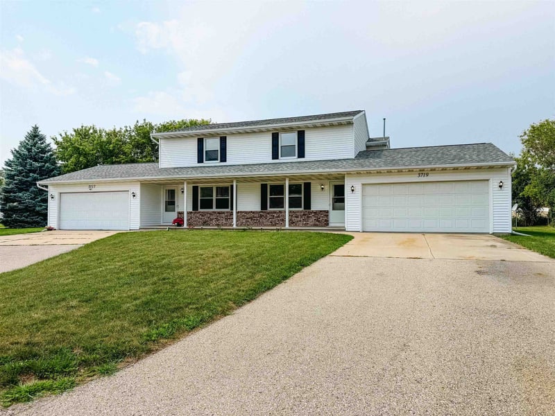 3719 N Blueridge Dr, Appleton, WI 54914