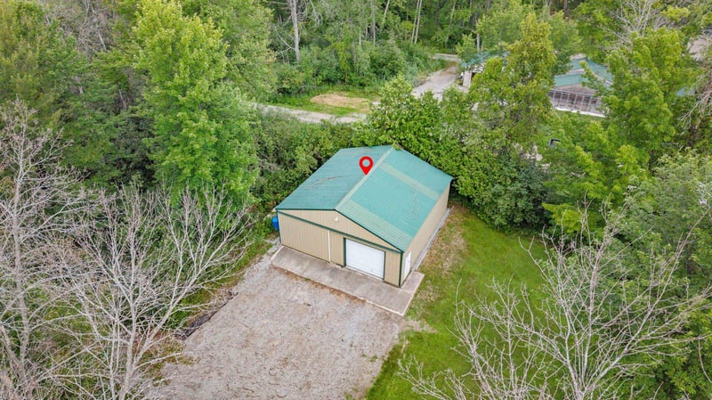 245 Bay Rd, Peshtigo, WI 54157