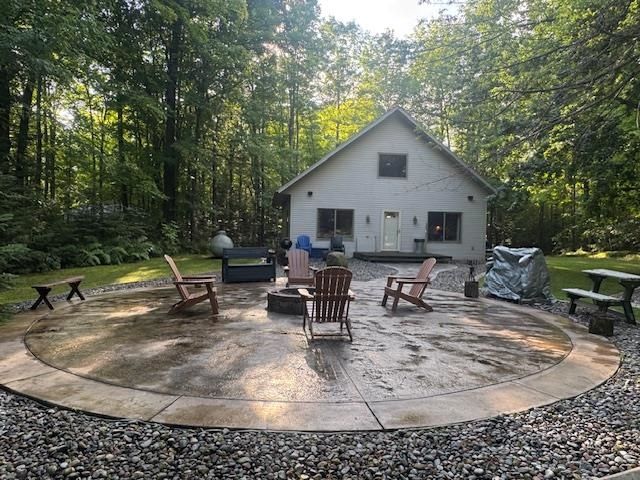 18486 Valley View Rd, Townsend, WI 54175