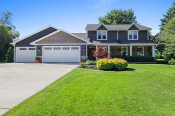 2850 Mayflower Rd, Green Bay, WI 54311