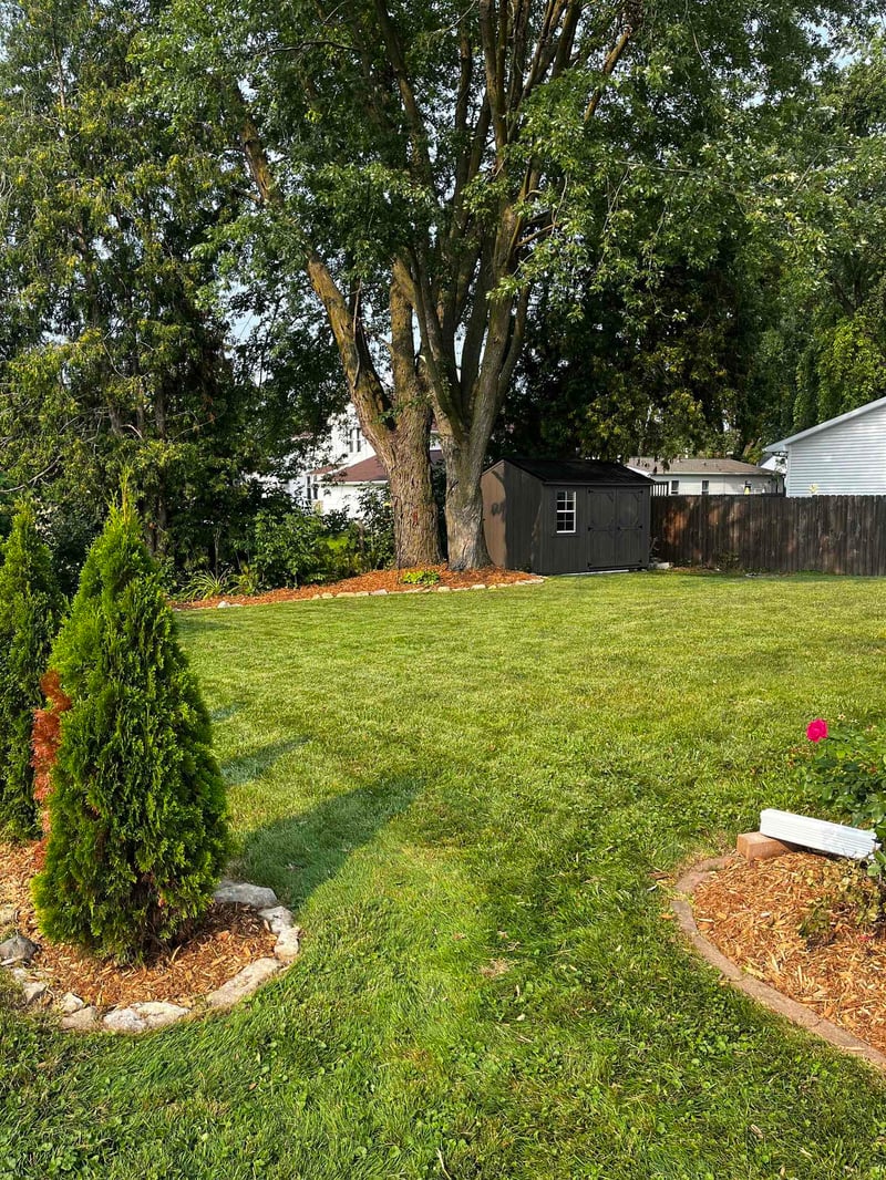 141 Robbins St, Seymour, WI 54165