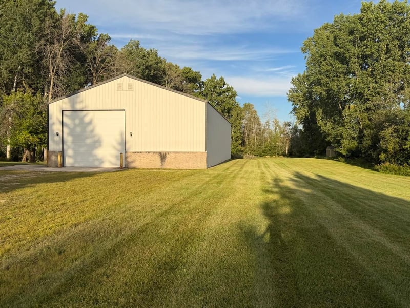11990 Velp Ave, Green Bay, WI 54313