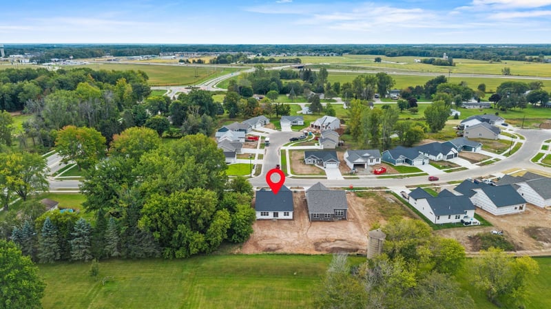 4926 Water Mint Way, Green Bay, WI 54313