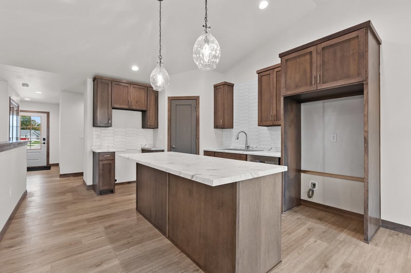 4926 Water Mint Way, Green Bay, WI 54313