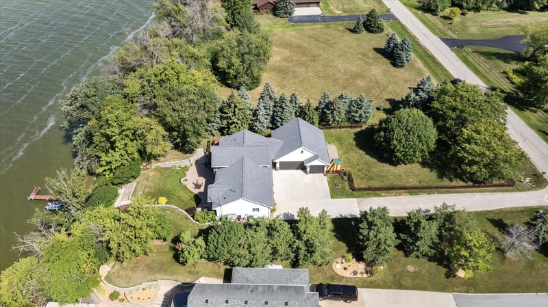 N4067 Twilight Beach Rd, Chilton, WI 53014