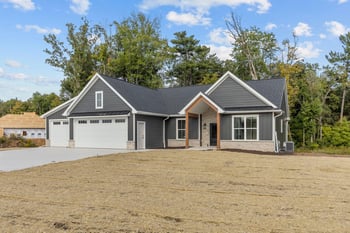 3211 Eclipse Dr, Green Bay, WI 54311
