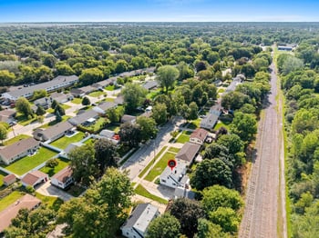 1335 San Jose Pl, Green Bay, WI 54303