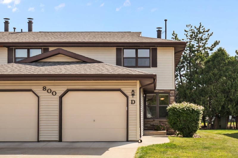800 S Westhaven Pl #D, Appleton, WI 54914