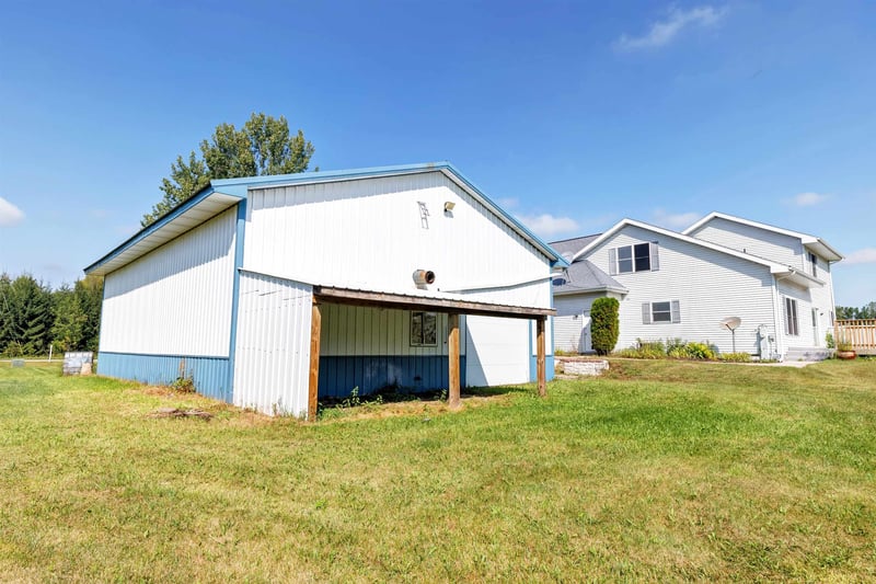 7920 Midway Rd, Lena, WI 54139-970