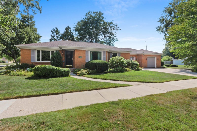 1862 Melon Ave, Green Bay, WI 54302-3449