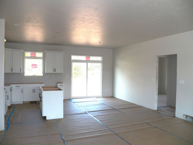 3457 Paula St, Green Bay, WI 54311-6142