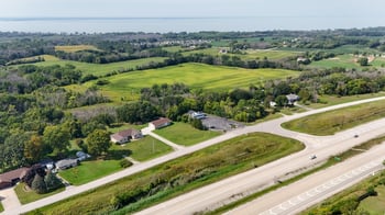 3597 Bay Settlement Rd, Green Bay, WI 54311