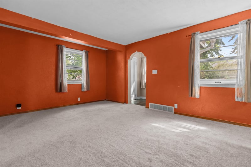 1516 W Lawrence St, Appleton, WI 54914