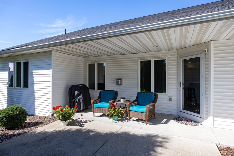 1303 Lavender Ln, Appleton, WI 54915