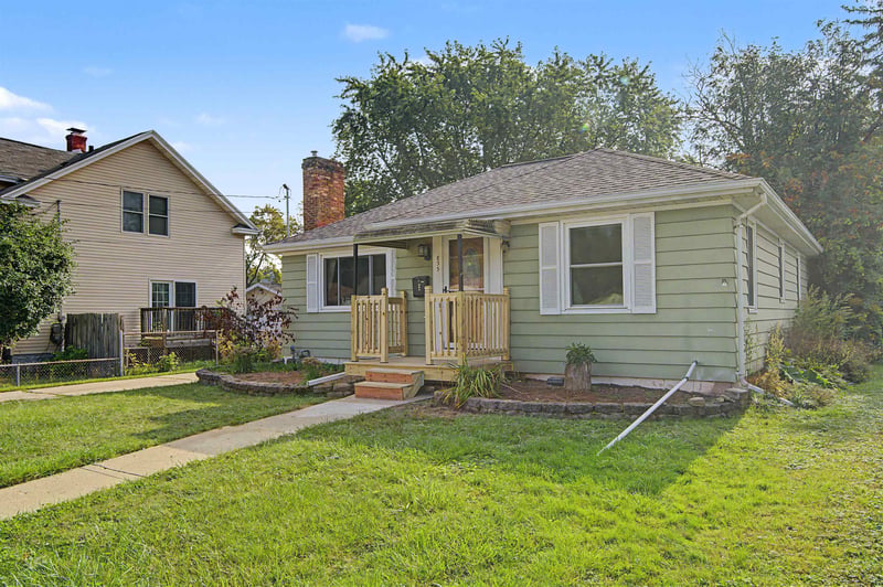 835 14th Ave, Green Bay, WI 54304