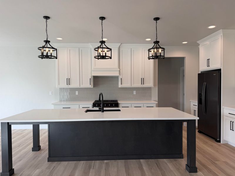 3697 Ella Jo Way, De Pere, WI 54115