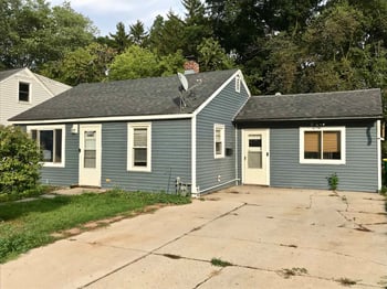 1139 Wirtz Ave, Green Bay, WI 54304-2545