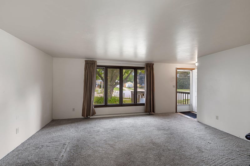 959 Redley Ct, Green Bay, WI 54304-3711