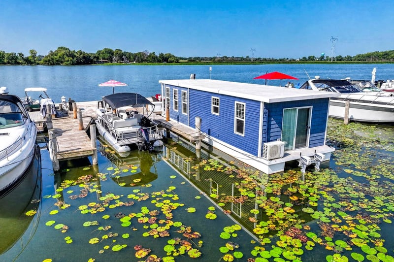 1000 Harbor Point Ct #41, Winneconne, WI 54986-9653