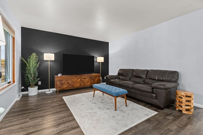 3817 Purple Crest Dr, Oshkosh, WI 54901