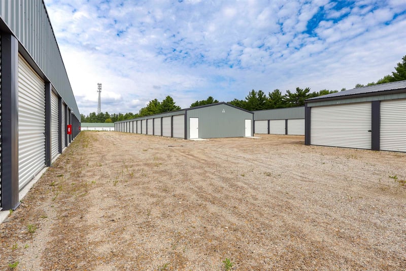 2995 Cedar Ln, Abrams, WI 54101