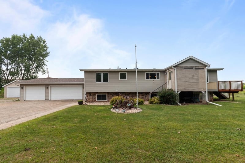 150 Kope Ave, Oshkosh, WI 54901-9614