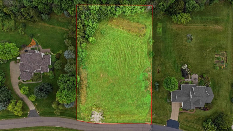W9008 Forest Ridge Dr, Hortonville, WI 54944-0000