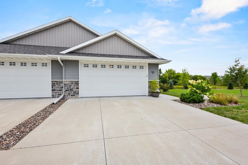 4842 N Marlo Way #33, Appleton, WI 54913