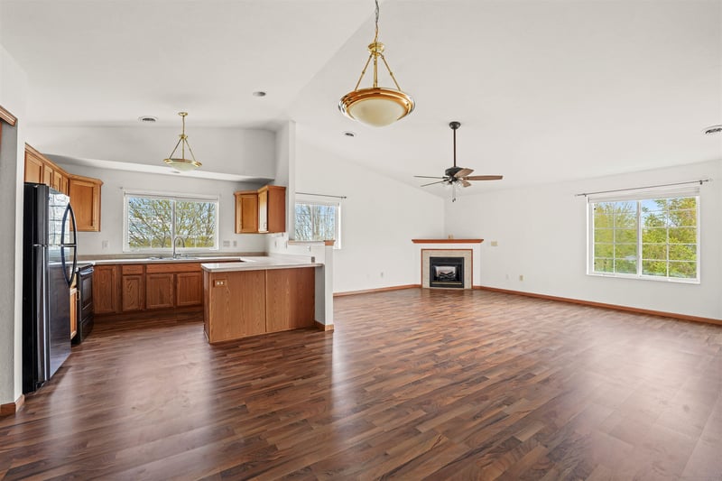 3150 White Tail Ln, Oshkosh, WI 54904