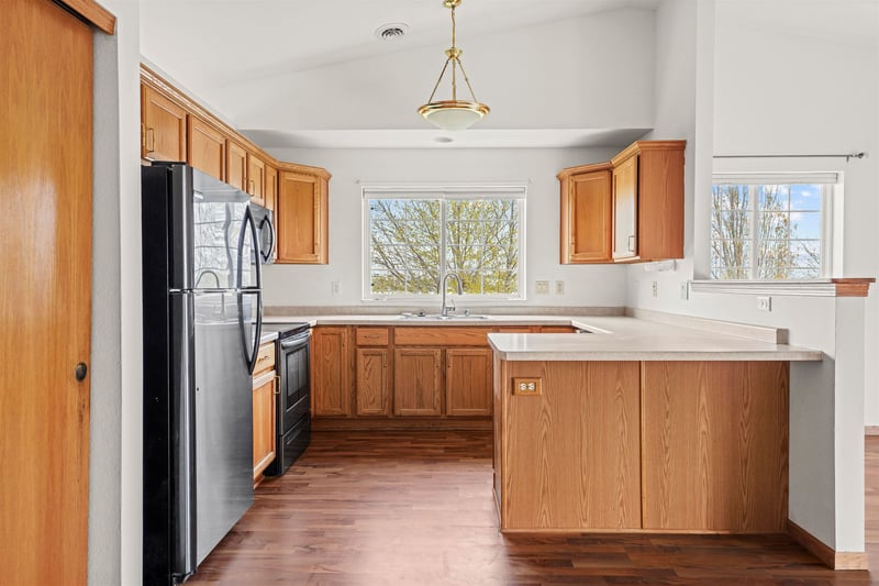 3150 White Tail Ln, Oshkosh, WI 54904