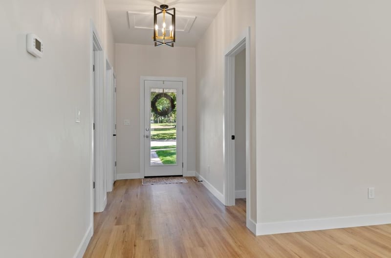 402 4th St, De Pere, WI 54115