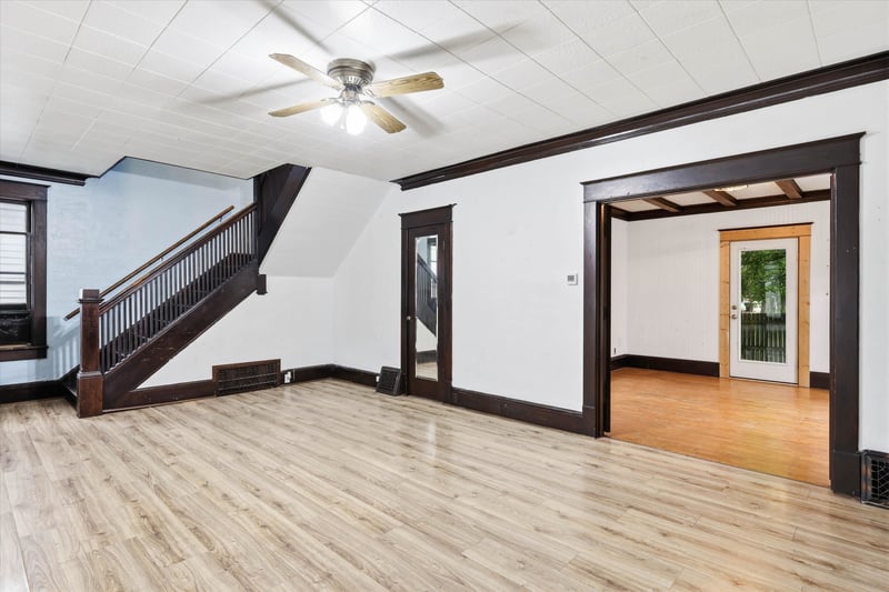 206 W Winnebago St, Appleton, WI 54911-4517