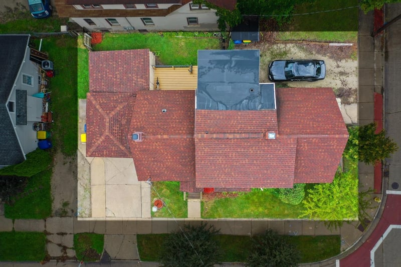 1280 E Walnut St, Green Bay, WI 54301-4302