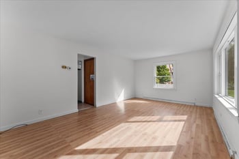1917 Farlin Ave, Green Bay, WI 54302-2917