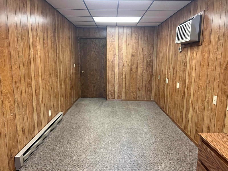 400 E Highland Dr #5, Oconto Falls, WI 54154