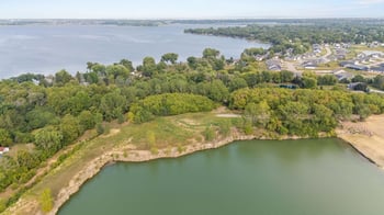 Leonard Point Rd #3, Oshkosh, WI 54904