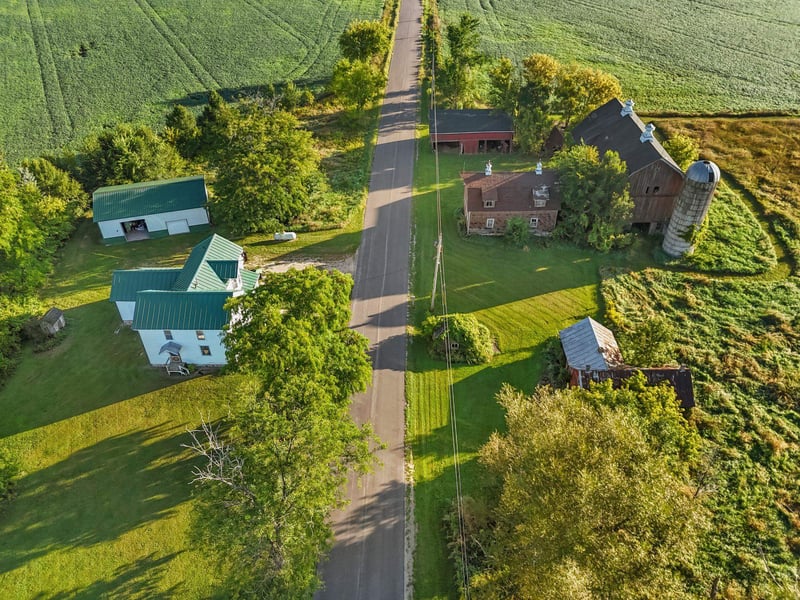 8553 Wolf River Rd, Fremont, WI 54940