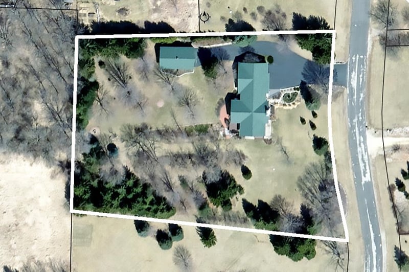 N1145 Roena Ln, Hortonville, WI 54944-8747