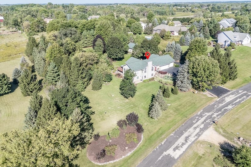 N1145 Roena Ln, Hortonville, WI 54944-8747