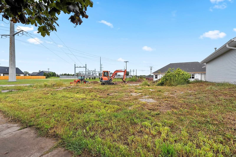 420 W Maes Ave, Kimberly, WI 54136