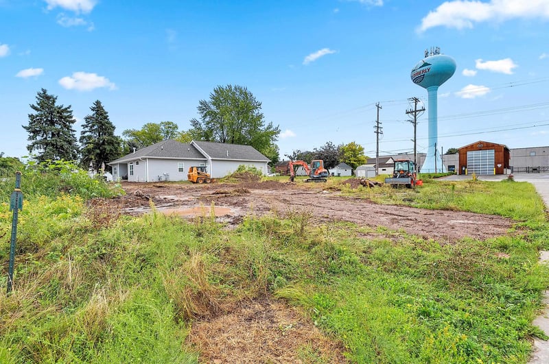 420 W Maes Ave, Kimberly, WI 54136