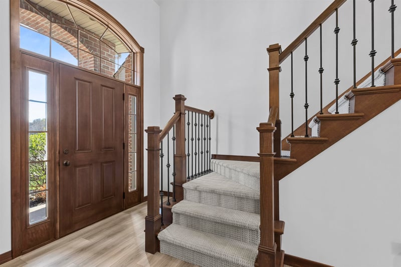 2481 Copper Ln, Green Bay, WI 54311