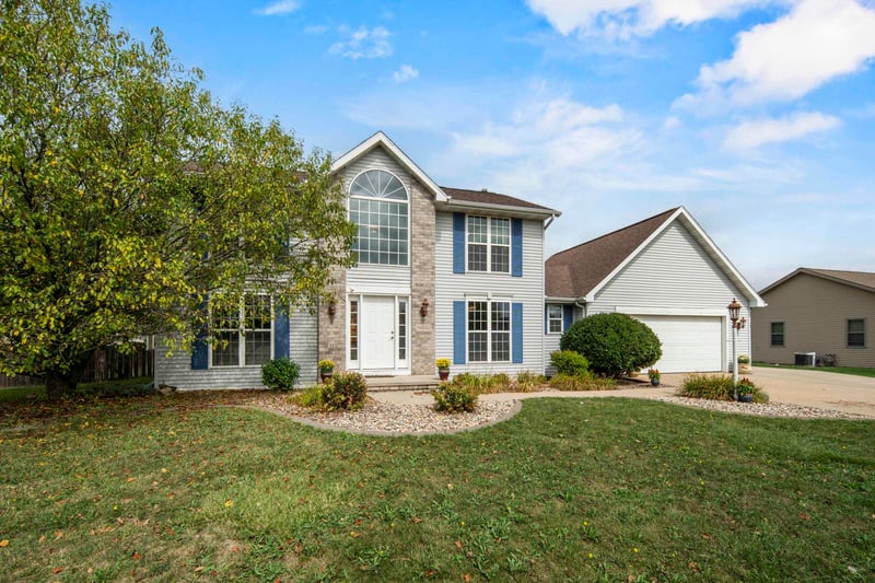 W6832 Basswood Ln, Appleton, WI 54915