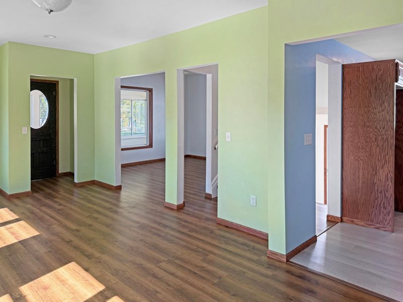 1564 Plummer St, Oshkosh, WI 54902-6565