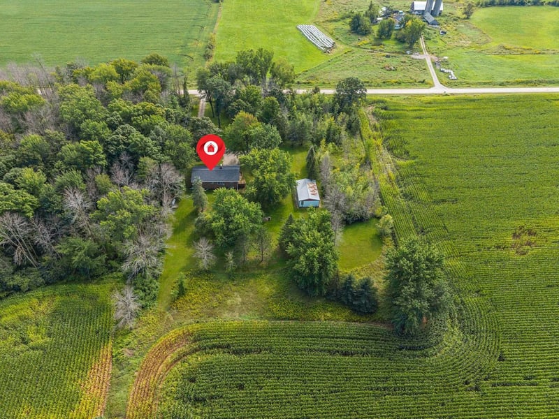 W596 Birch Dr, Pulaski, WI 54163-8528
