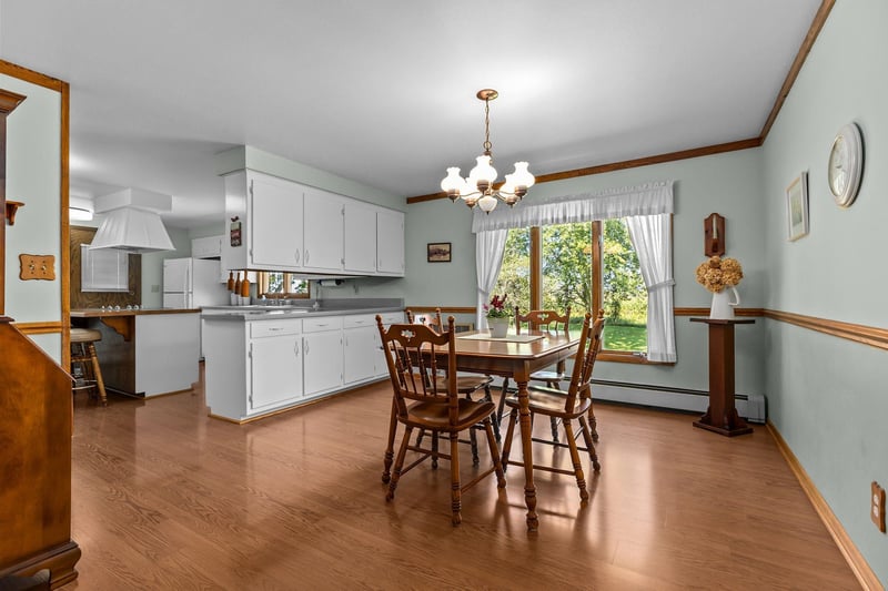 W596 Birch Dr, Pulaski, WI 54163-8528