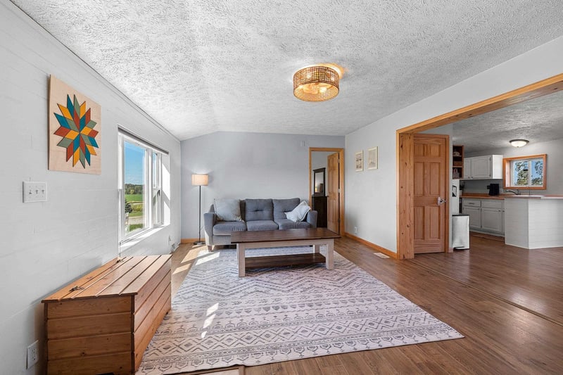 N2542 County Rd F, Pulaski, WI 54162