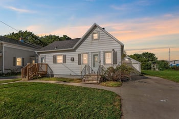 1251 Doblon St, Green Bay, WI 54302
